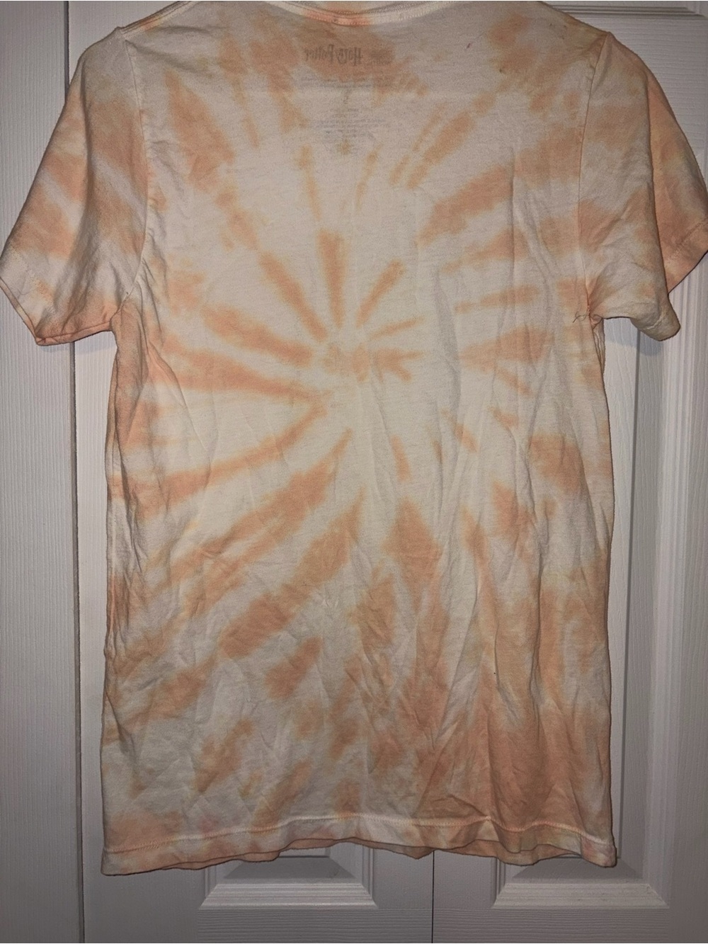 🧡 Harry Potter Gryffindor Lion Tie Dye Graphic Tee Official Wizarding World S - Picture 3 of 3